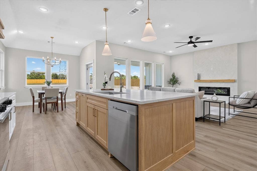 1657 Brookview Drive, Lancaster, TX 75146 1657 Brookview Drive, Lancaster, TX 75146