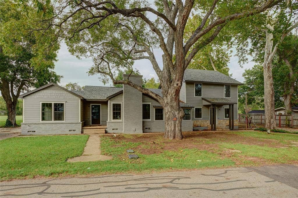 115 W Avenue I, #Suite A, Midlothian, TX 76065 115 W Avenue I, #Suite A, Midlothian, TX 76065