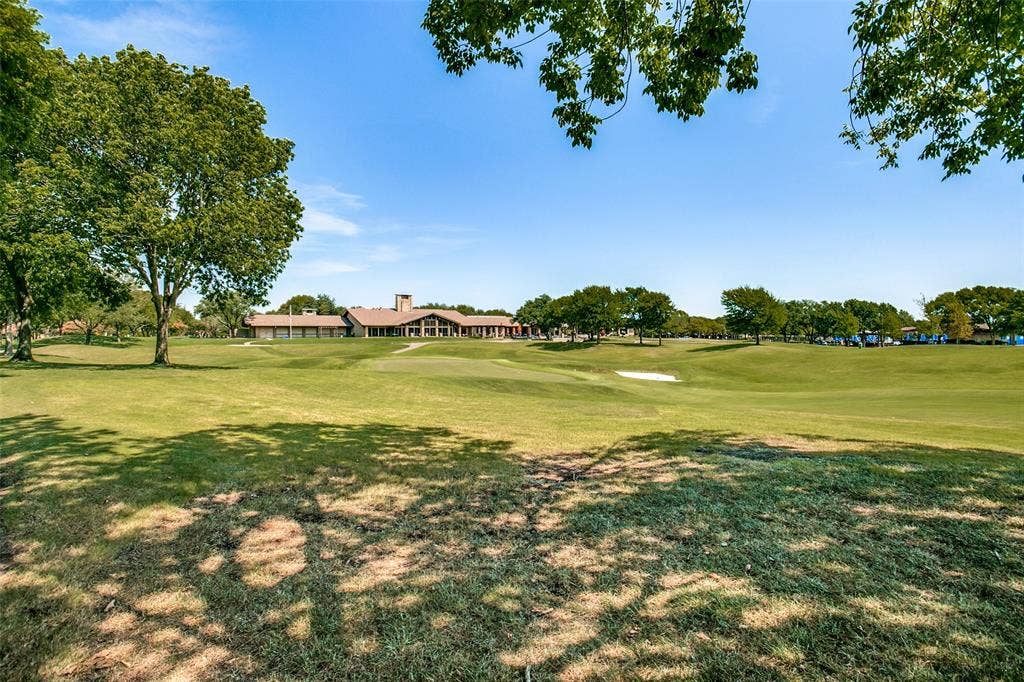 8201 Clear Bay, McKinney, TX 75072 8201 Clear Bay, McKinney, TX 75072