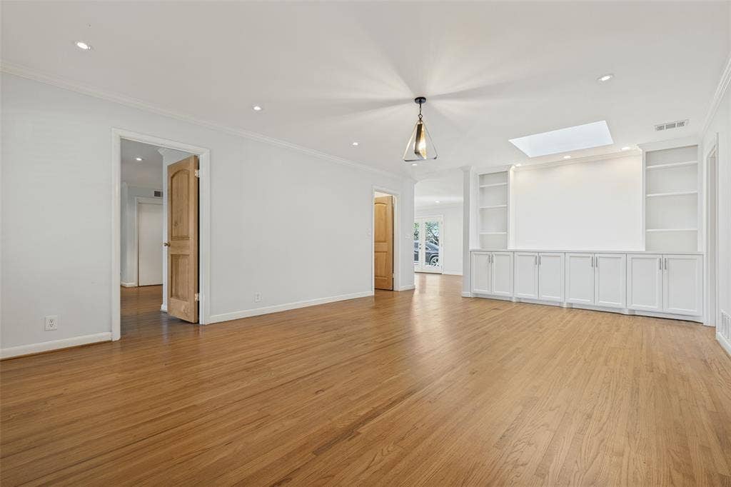 541 Woolsey Drive, Dallas, TX 75224 541 Woolsey Drive, Dallas, TX 75224