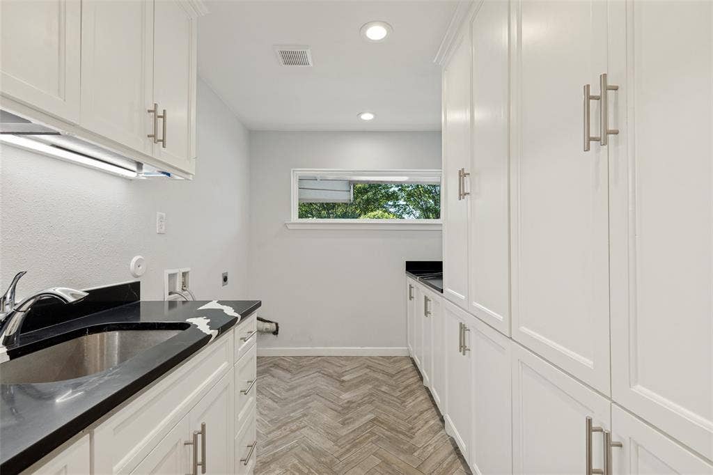 541 Woolsey Drive, Dallas, TX 75224 541 Woolsey Drive, Dallas, TX 75224