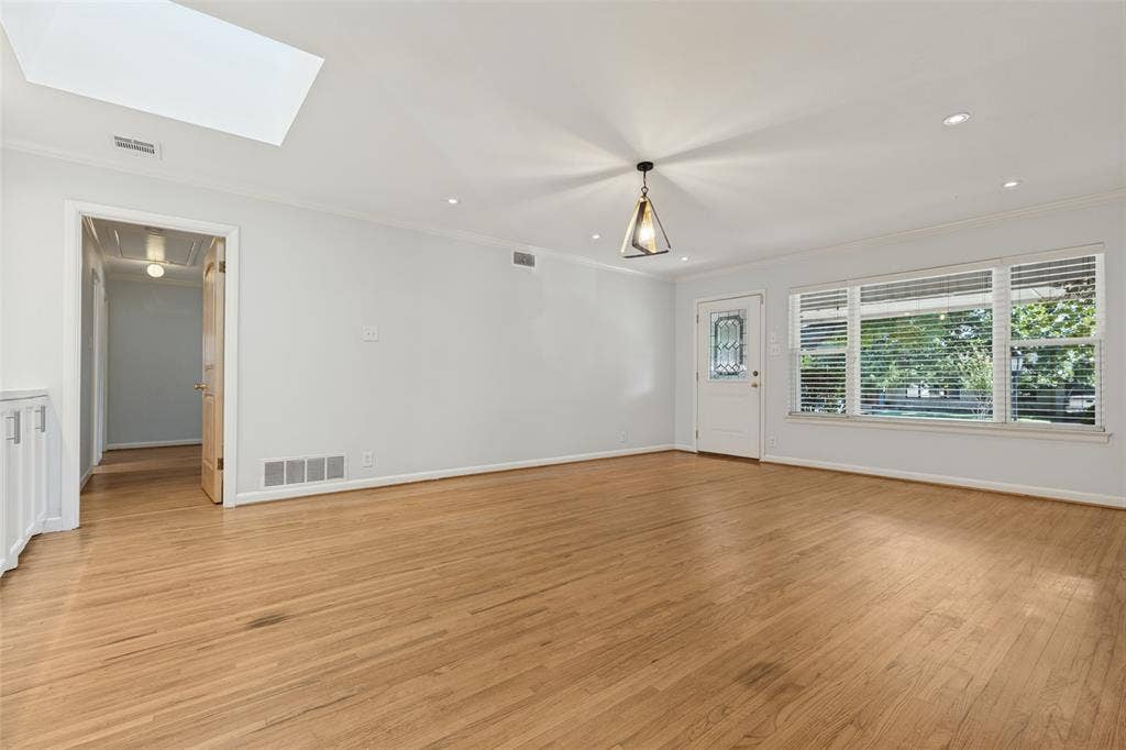 541 Woolsey Drive, Dallas, TX 75224 541 Woolsey Drive, Dallas, TX 75224
