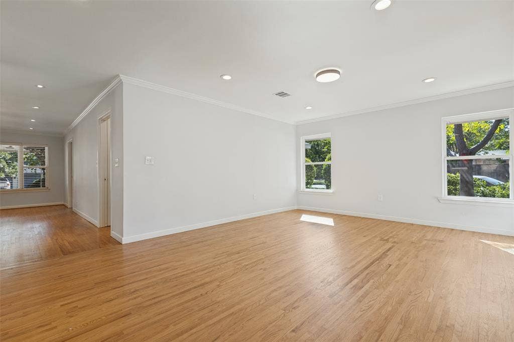 541 Woolsey Drive, Dallas, TX 75224 541 Woolsey Drive, Dallas, TX 75224