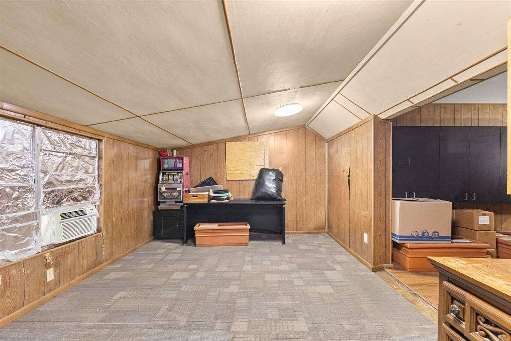 10830 Paradise Lane, #1.6 Acres, Wills Point, TX 75169 Add on to second bedroom
