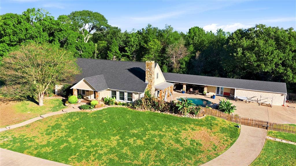 1001 Rolling Drive, Athens, TX 75751 1001 Rolling Drive, Athens, TX 75751