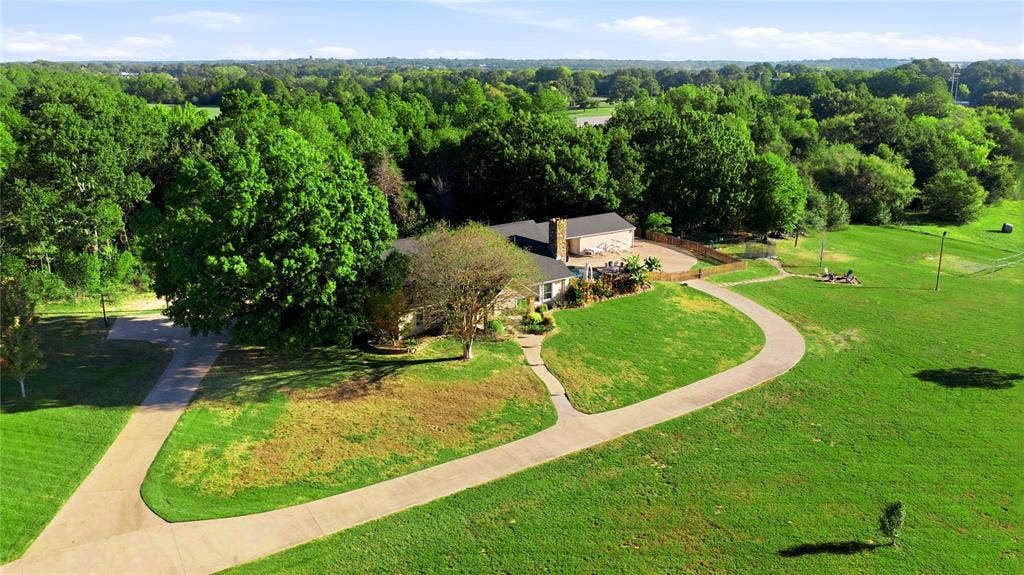 1001 Rolling Drive, Athens, TX 75751 1001 Rolling Drive, Athens, TX 75751