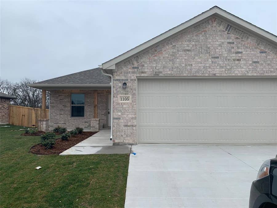Property photo for 1105 Southridge Lane, Sherman, TX