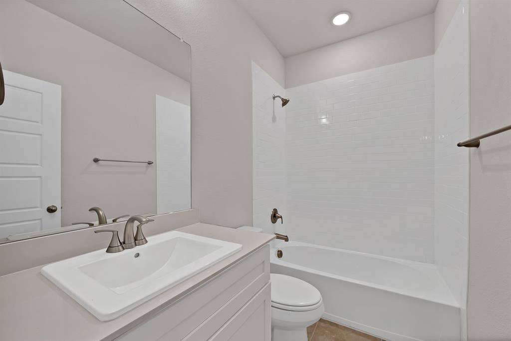 3113 Creek Meadow Drive, Anna, TX 75409 3113 Creek Meadow Drive, Anna, TX 75409