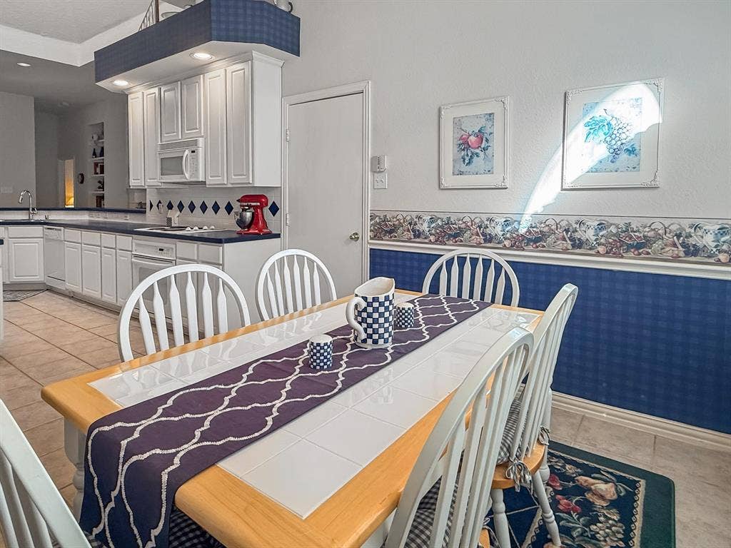 2502 Dove Creek Drive, Rowlett, TX 75088 2502 Dove Creek Drive, Rowlett, TX 75088