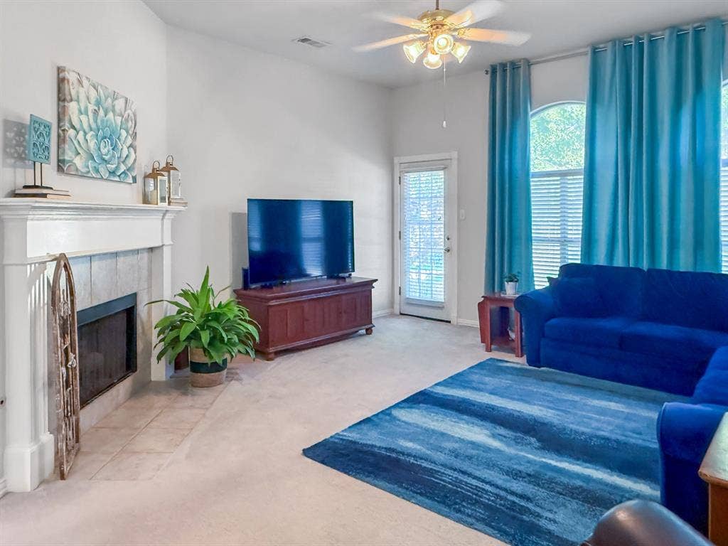 2502 Dove Creek Drive, Rowlett, TX 75088 2502 Dove Creek Drive, Rowlett, TX 75088