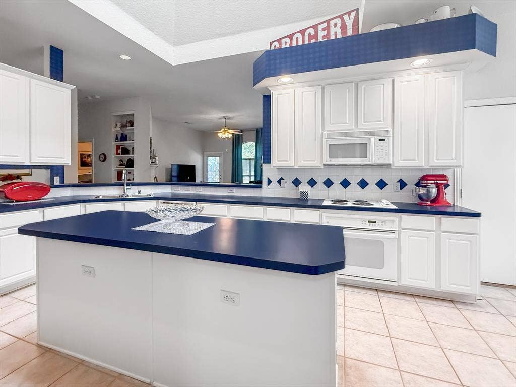 2502 Dove Creek Drive, Rowlett, TX 75088 2502 Dove Creek Drive, Rowlett, TX 75088
