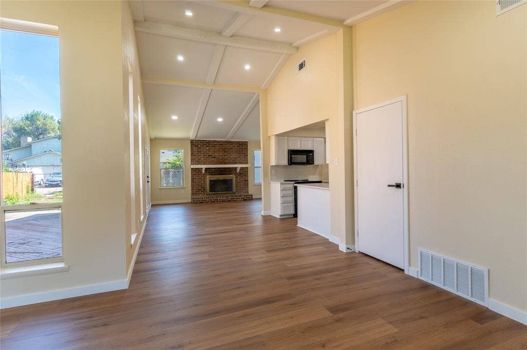 3409 Brook Glen Drive, Garland, TX 75044 3409 Brook Glen Drive, Garland, TX 75044