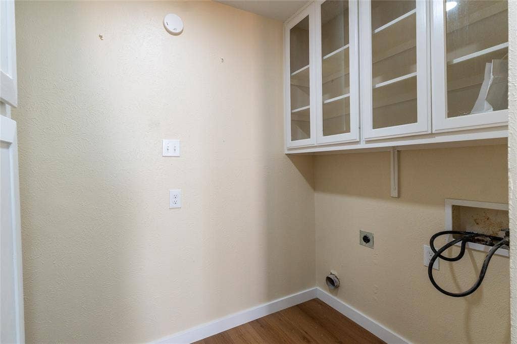 3409 Brook Glen Drive, Garland, TX 75044 3409 Brook Glen Drive, Garland, TX 75044