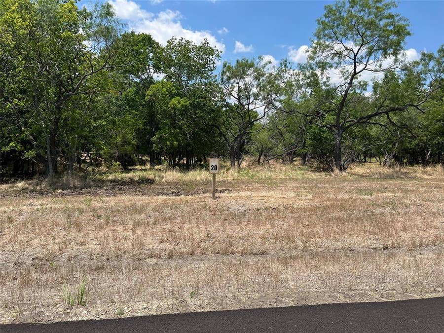 Property photo for Lot 20 Camp Fleming Court, Corsicana, TX