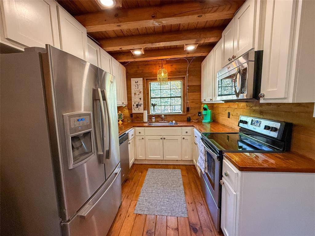 7386 Clint Ct, Athens, TX 75752 7386 Clint Ct, Athens, TX 75752