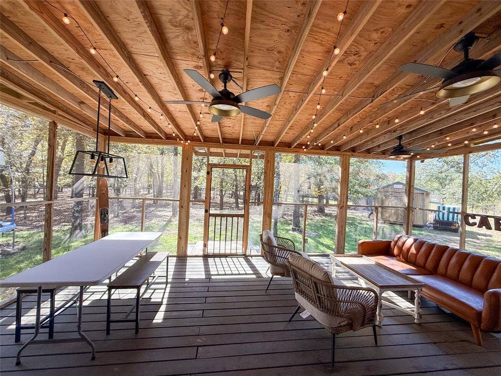 7386 Clint Ct, Athens, TX 75752 7386 Clint Ct, Athens, TX 75752