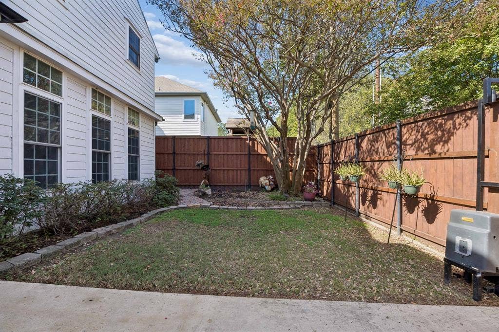 6567 Anita Street, Dallas, TX 75214 6567 Anita Street, Dallas, TX 75214