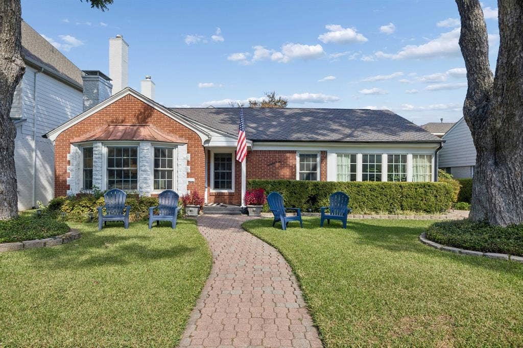 6567 Anita Street, Dallas, TX 75214 6567 Anita Street, Dallas, TX 75214