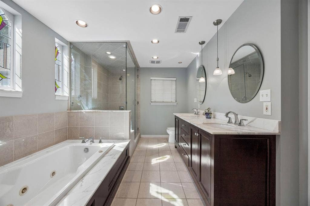 6567 Anita Street, Dallas, TX 75214 6567 Anita Street, Dallas, TX 75214