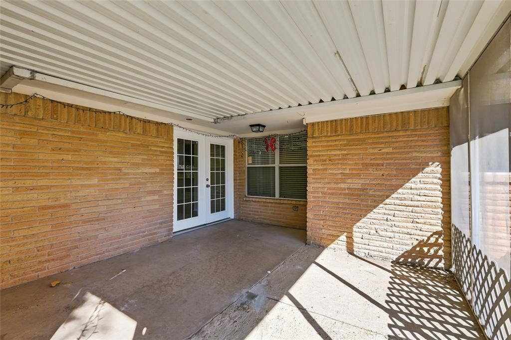145 Hillside Lane, DeSoto, TX 75115 145 Hillside Lane, DeSoto, TX 75115
