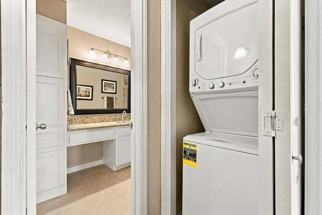 3101 Townbluff Drive, #314, Plano, TX 75075