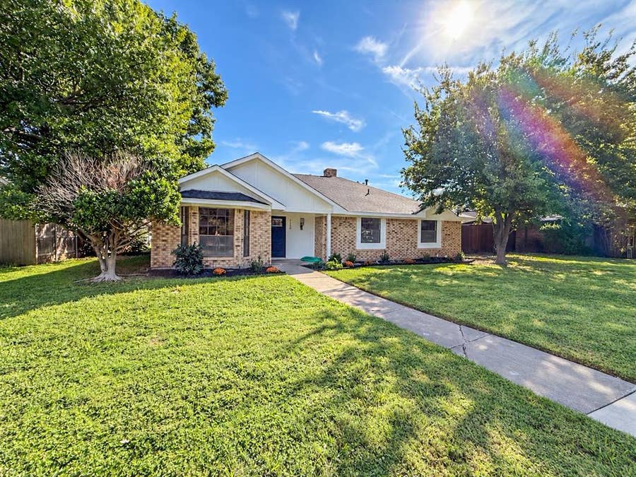 Property photo for 2300 Newcastle Circle, Plano, TX