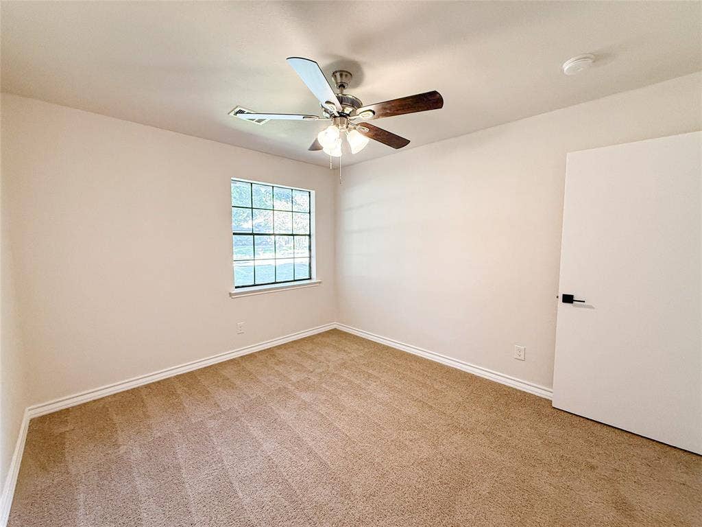 2300 Newcastle Circle, Plano, TX 75075 2300 Newcastle Circle, Plano, TX 75075