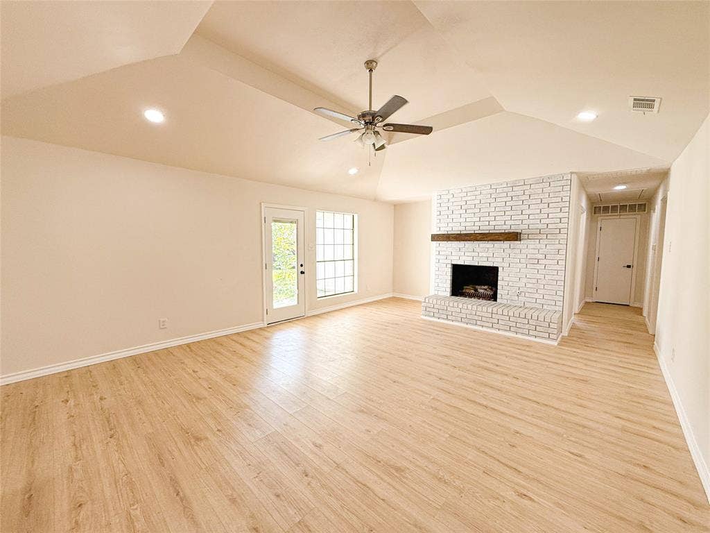 2300 Newcastle Circle, Plano, TX 75075 2300 Newcastle Circle, Plano, TX 75075