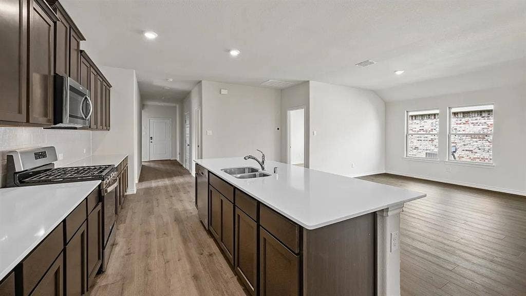 2067 Hearn Drive, Royse City, TX 75189