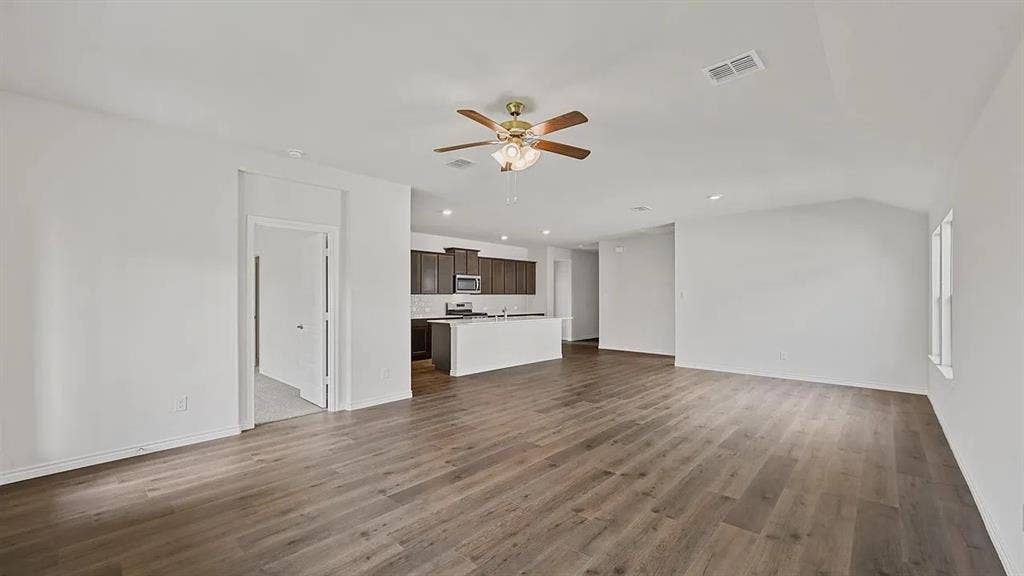 2067 Hearn Drive, Royse City, TX 75189