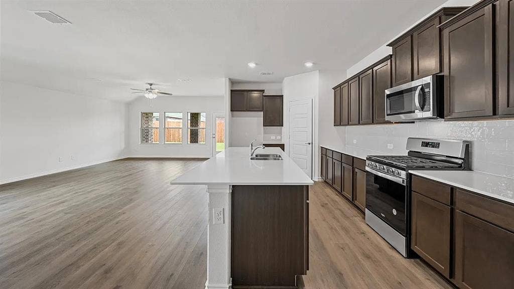2067 Hearn Drive, Royse City, TX 75189