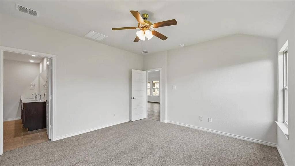 2067 Hearn Drive, Royse City, TX 75189