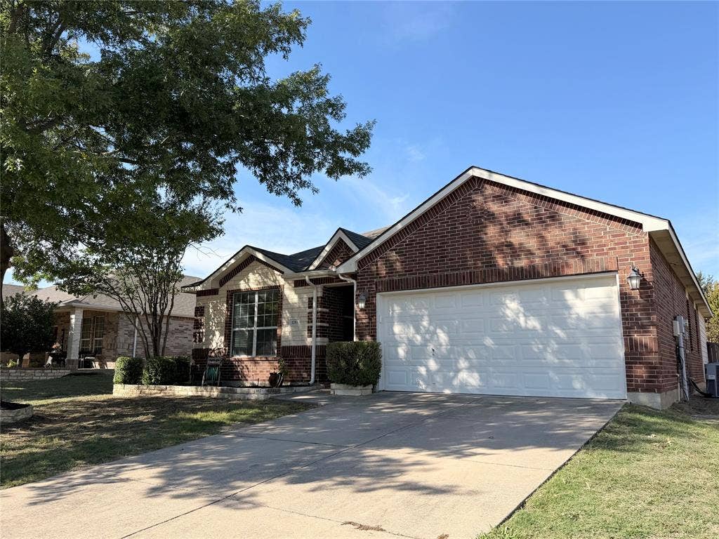 1203 Chestnut Hill Drive, Wylie, TX 75098