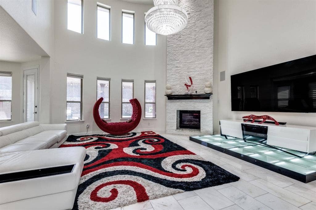 3035 Dancourt Drive, Irving, TX 75063 3035 Dancourt Drive, Irving, TX 75063