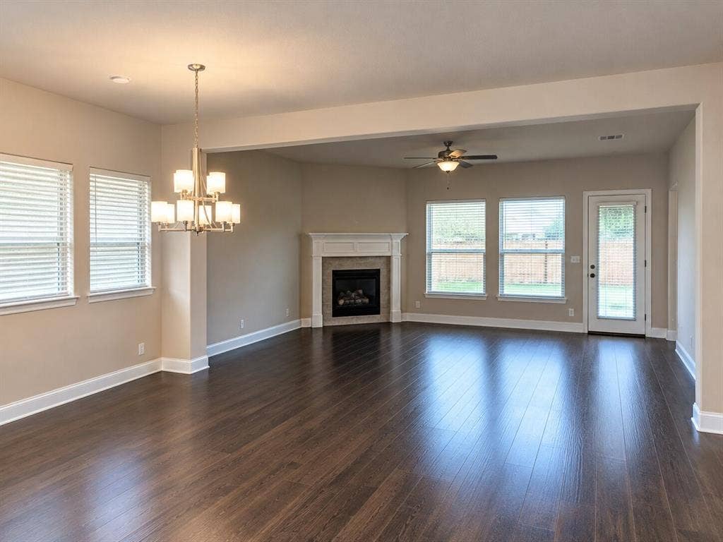 1832 Tumblegrass Road, Frisco, TX 75033 1832 Tumblegrass Road, Frisco, TX 75033