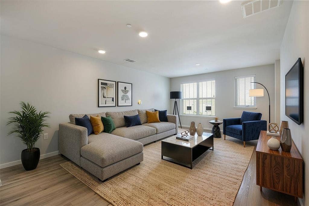 2100 Legacy Drive, #803, Plano, TX 75023 2100 Legacy Drive, #803, Plano, TX 75023