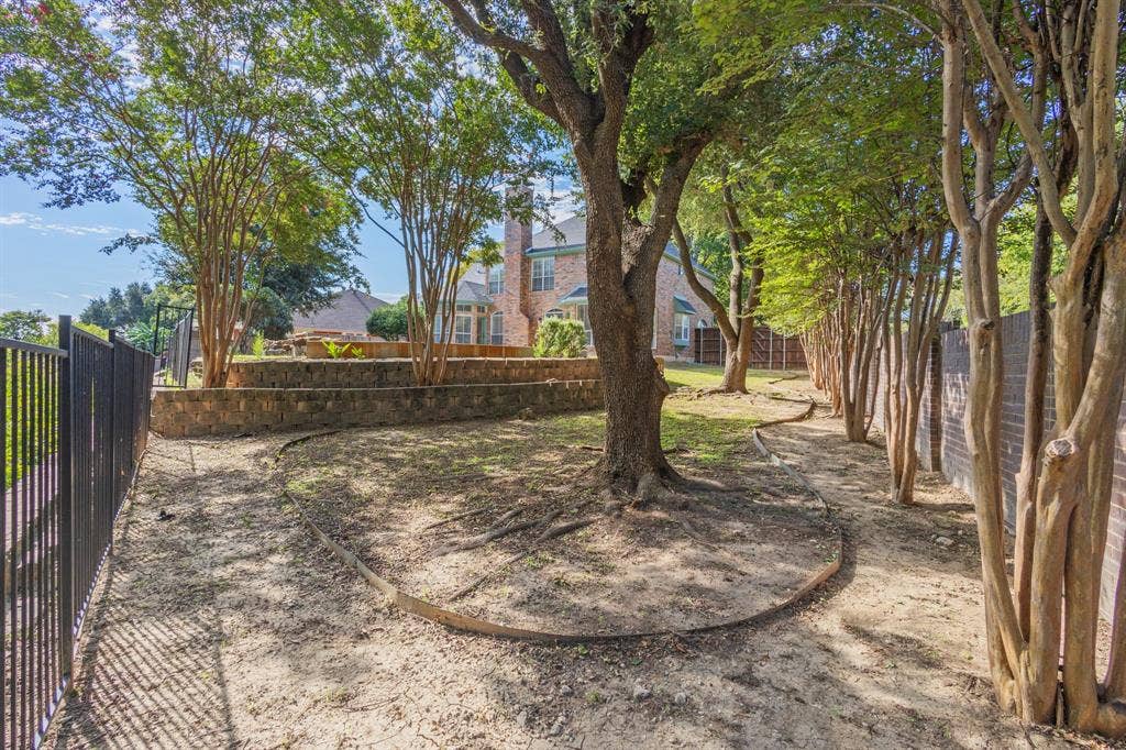 4510 Vista Creek Drive, Rowlett, TX 75088 4510 Vista Creek Drive, Rowlett, TX 75088