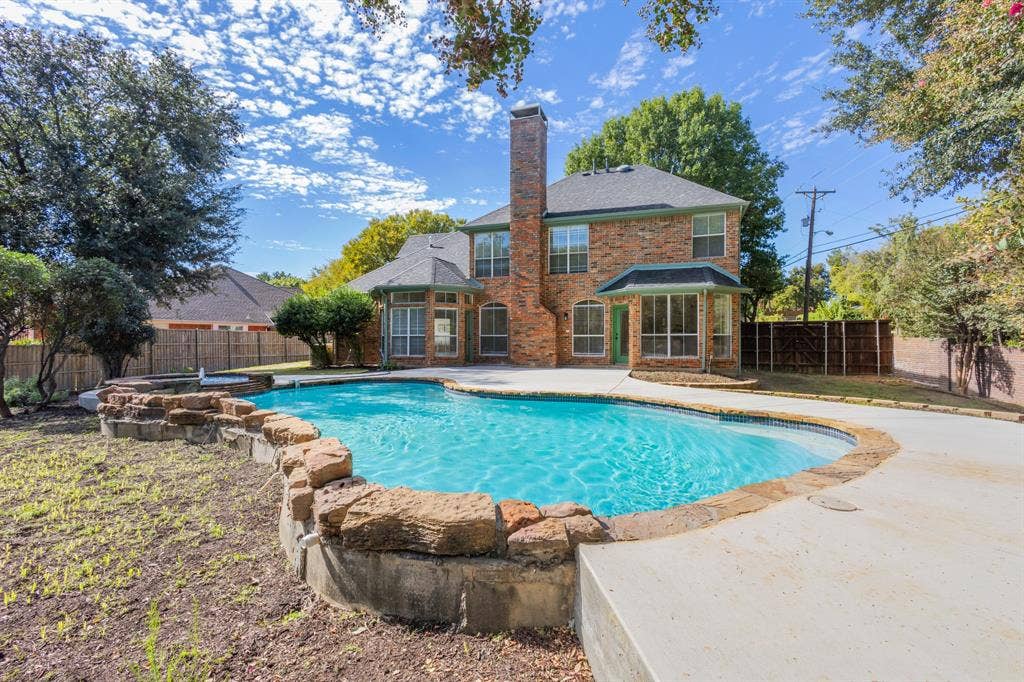 4510 Vista Creek Drive, Rowlett, TX 75088 4510 Vista Creek Drive, Rowlett, TX 75088