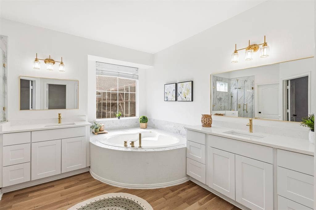 4510 Vista Creek Drive, Rowlett, TX 75088 4510 Vista Creek Drive, Rowlett, TX 75088