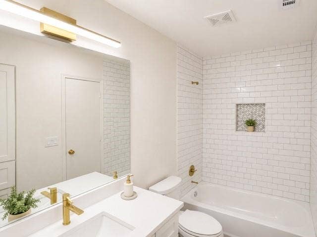 4215 Bretton Bay Lane, Dallas, TX 75287 4215 Bretton Bay Lane, Dallas, TX 75287