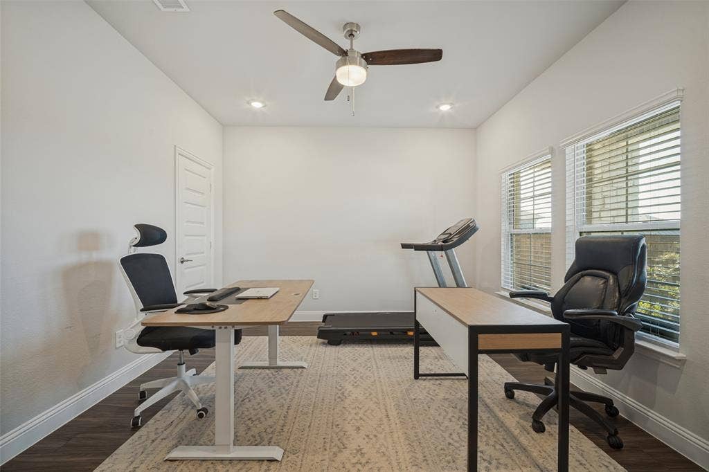 648 Cari Lane, Forney, TX 75126 648 Cari Lane, Forney, TX 75126