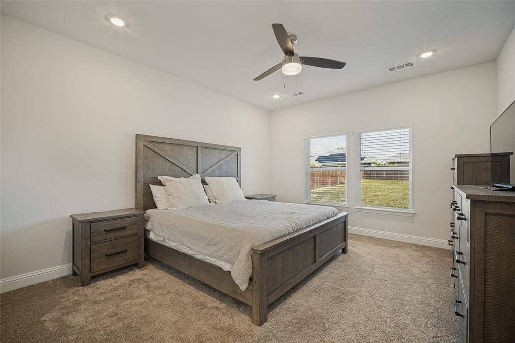 648 Cari Lane, Forney, TX 75126 648 Cari Lane, Forney, TX 75126