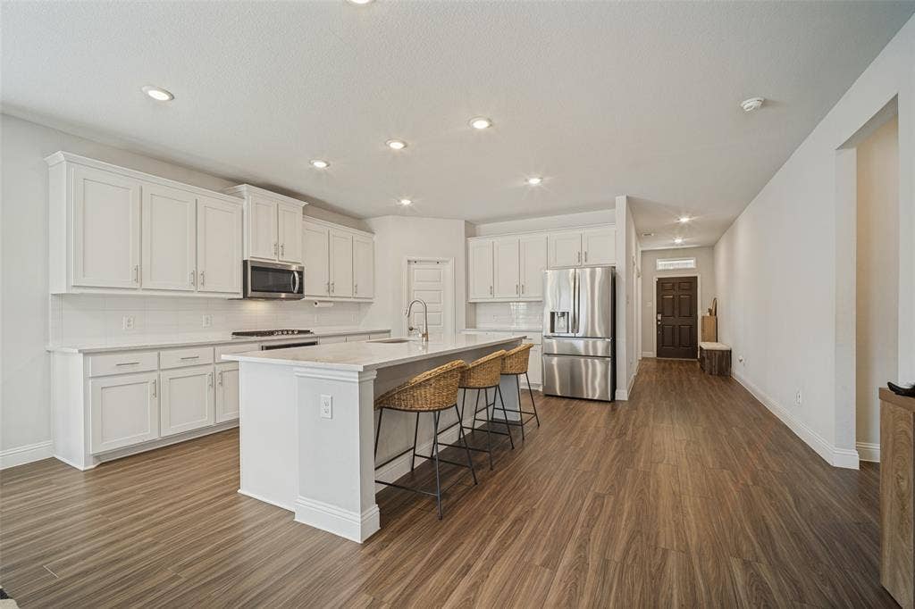 648 Cari Lane, Forney, TX 75126 648 Cari Lane, Forney, TX 75126