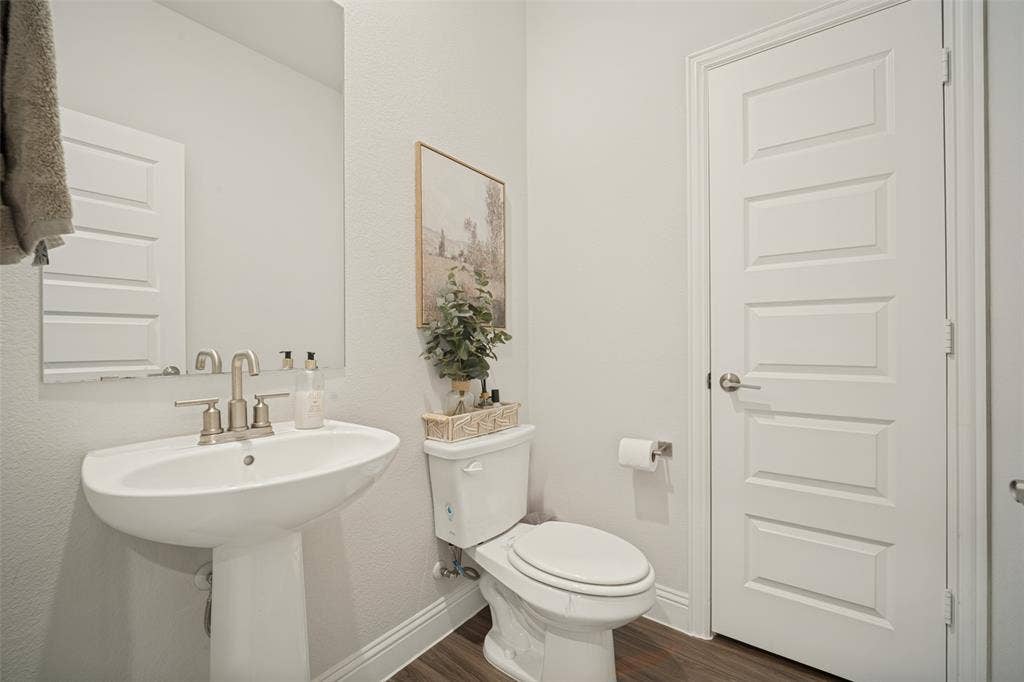 648 Cari Lane, Forney, TX 75126 648 Cari Lane, Forney, TX 75126