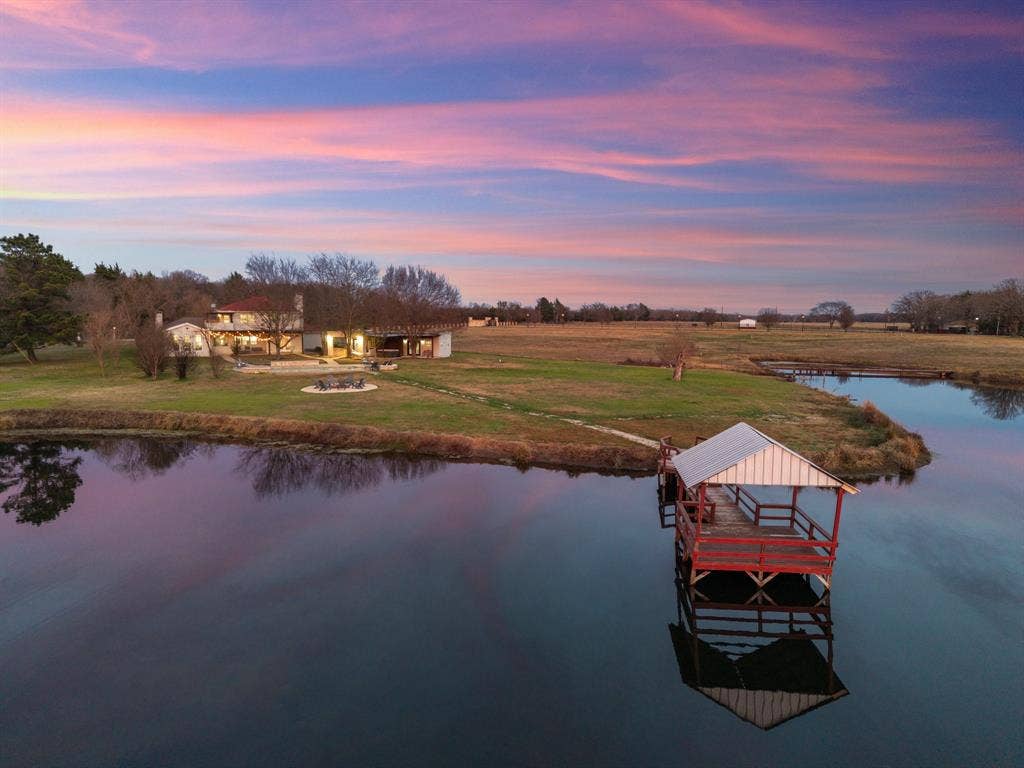 8862 County Road 4028, Kemp, TX 75143 Lake View with Fishing Dock