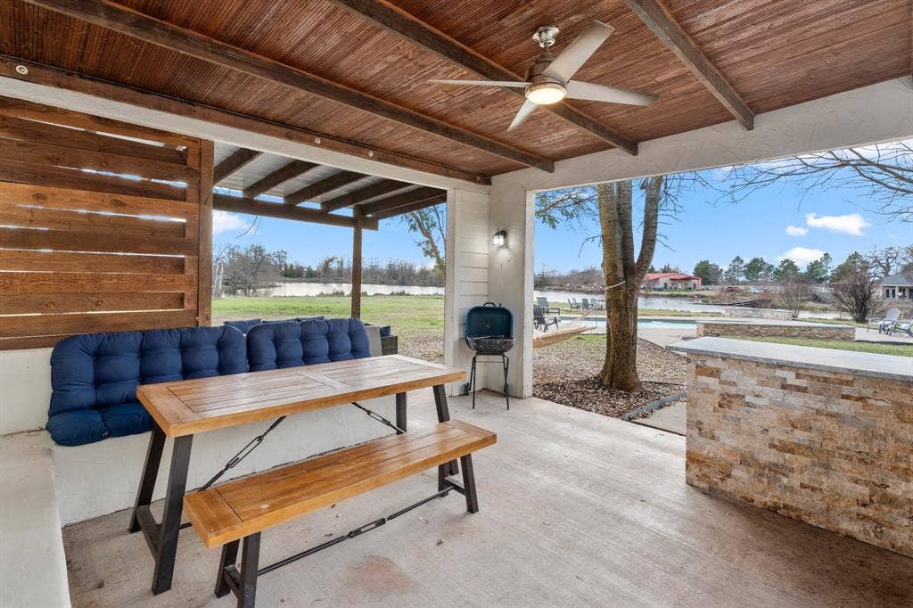 8862 County Road 4028, Kemp, TX 75143 8862 County Road 4028, Kemp, TX 75143