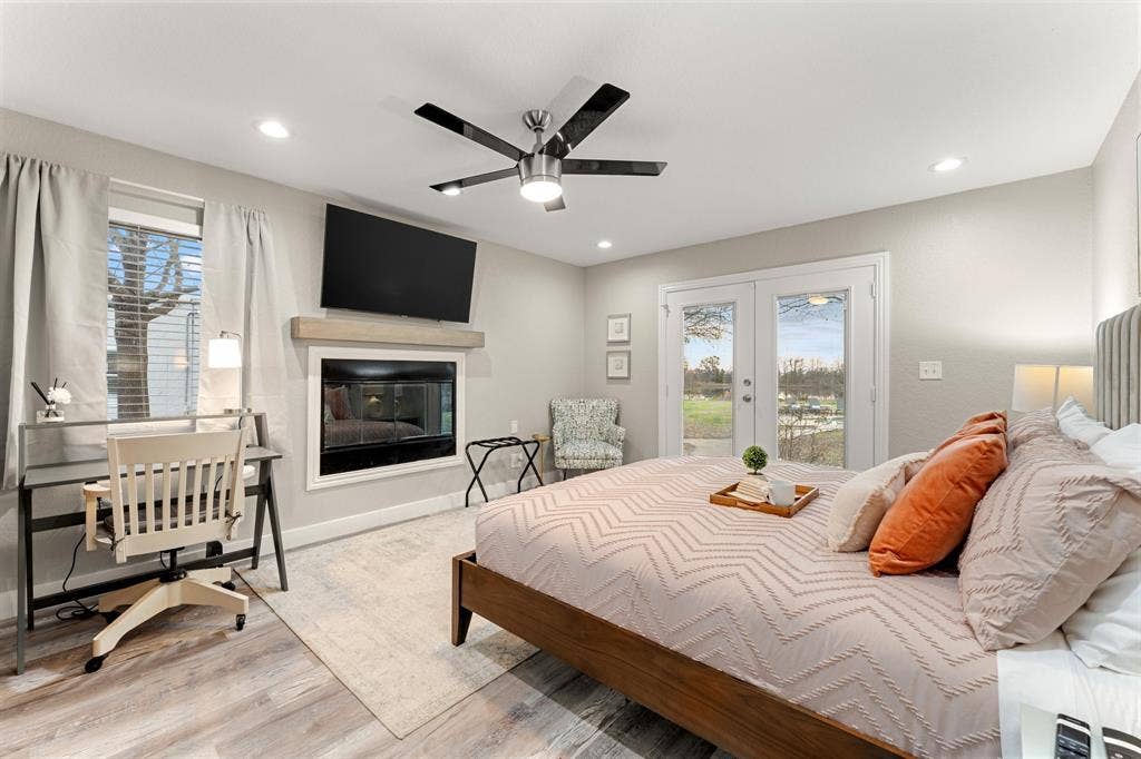 8862 County Road 4028, Kemp, TX 75143 8862 County Road 4028, Kemp, TX 75143