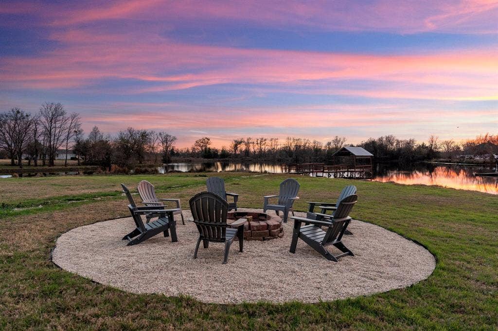 8862 County Road 4028, Kemp, TX 75143 8862 County Road 4028, Kemp, TX 75143