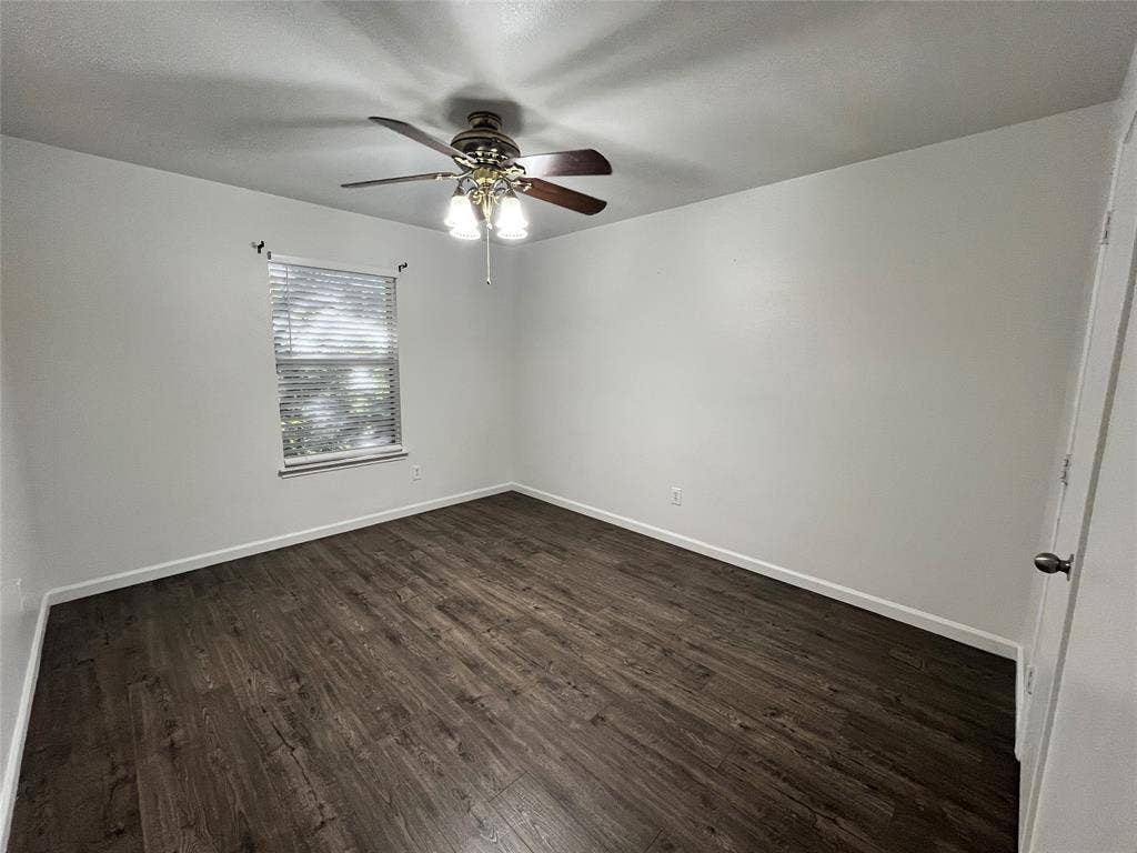 3024 Saint Ursula Drive, Dallas, TX 75233