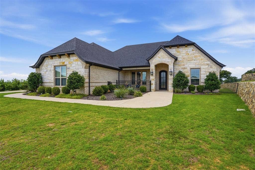 716 Coastal Meadows Court, Granbury, TX 76049 716 Coastal Meadows Court, Granbury, TX 76049